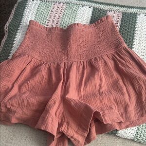 Women's Coral Smocked Waist Shorts